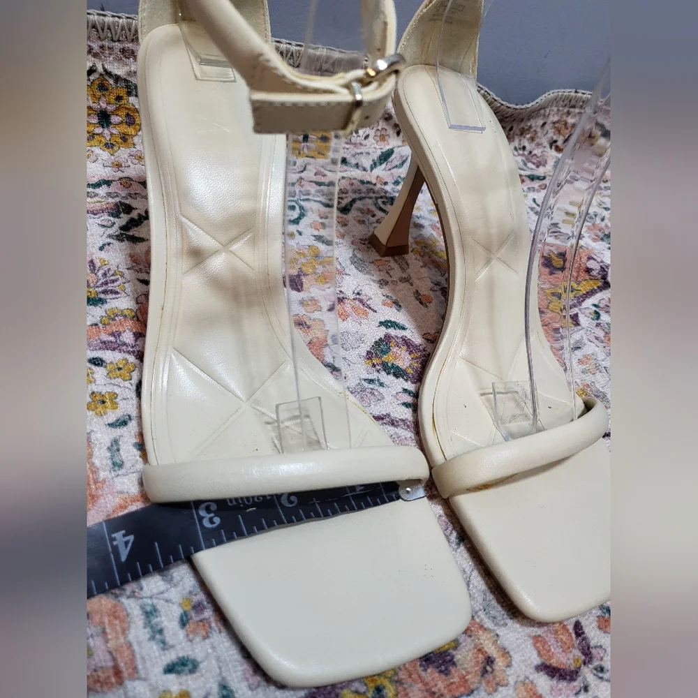 Zara New Size 8 Elegant Cream Ankle Strap Skinny Block Heel Sandals EU 39